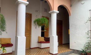 VENTA HOSTAL- CENTRO DE SANTA MARTA