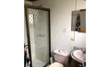 VENTA DE CASA INDEPENDIENTE EN EL POBLADO, SECTOR PALMAS PARTE BAJA