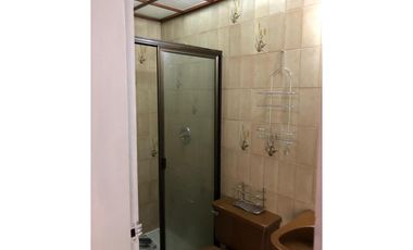 VENTA DE CASA INDEPENDIENTE EN EL POBLADO, SECTOR PALMAS PARTE BAJA