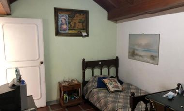 VENTA DE CASA INDEPENDIENTE EN EL POBLADO, SECTOR PALMAS PARTE BAJA