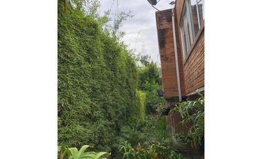 VENTA DE CASA INDEPENDIENTE EN EL POBLADO, SECTOR PALMAS PARTE BAJA