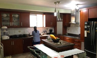 VENTA DE CASA INDEPENDIENTE EN EL POBLADO, SECTOR PALMAS PARTE BAJA