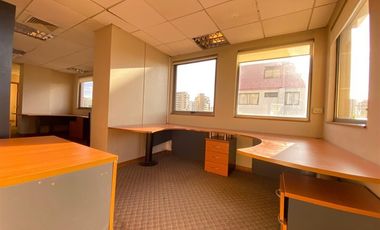 Oficina en Arriendo en Entre 11 y 12 Norte