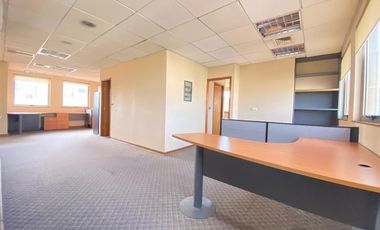 Oficina en Arriendo en Entre 11 y 12 Norte