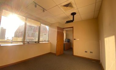 Oficina en Arriendo en Entre 11 y 12 Norte