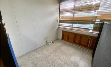 SE ARRIENDA OFICINA EN EL BARRIO EL PRADO, SANTA MARTA