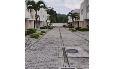 Maat vende Casa en conjunto - Villeta. 135 M2 $ 470Millones