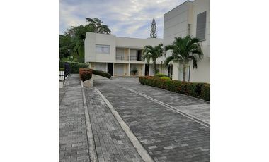 Maat vende Casa en conjunto - Villeta. 135 M2 $ 470Millones