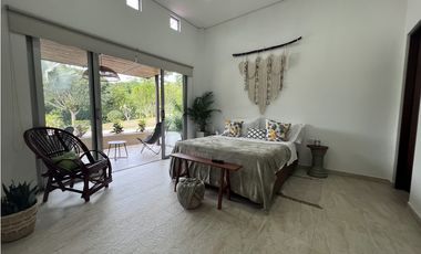 Alquilo Exclusiva Casa Campestre en Villeta