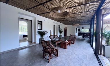 Alquilo Exclusiva Casa Campestre en Villeta