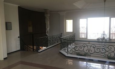 Dijual Rumah Mewah Murah di Dharma Husada Surabaya Harga 7.5 M