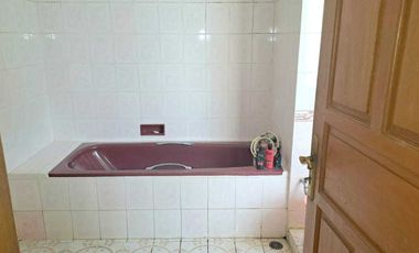 Rumah di Jatiwaringin Asri, Pondok Gede, Bekasi