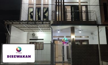 Rumah Cluster Sewa 4BR di Prima Harapan Bekasi