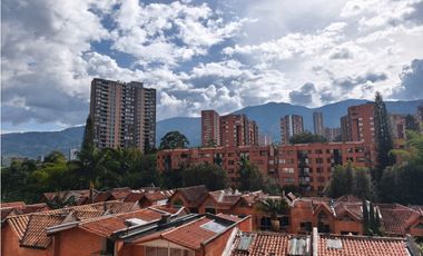 Venta de apartamento en La Estrella sector Suramérica 