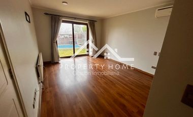 VENTA CASA PIEDRA ROJA 4D + SERVICIO