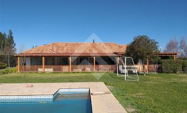 Casa en Venta en Av Berlin con Balmaceda