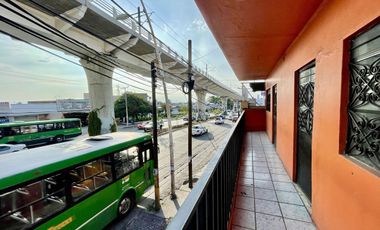 CASA EN VENTA Y RENTA SOBRE AV. REVOLUCION TLAQUEPAQUE