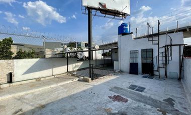 CASA EN VENTA Y RENTA SOBRE AV. REVOLUCION TLAQUEPAQUE