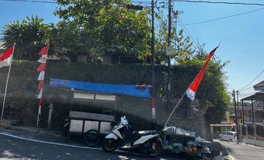 rumah hitung tanah murah BU dekat RS Oen & Moewardi jebres