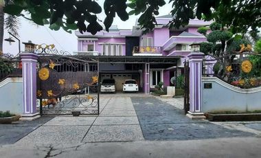 Rumah mewah 2lantai di jakasetia kota bekasi LT.801m