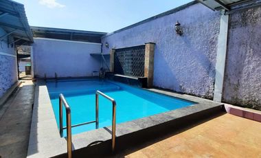 Rumah mewah 2lantai di jakasetia kota bekasi LT.801m