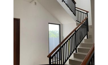 DIJUAL – RUMAH MEWAH SIAP HUNI DI GREENLOT RESIDENCE - HSWI