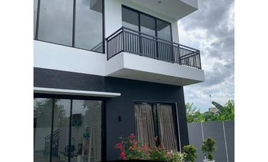 DIJUAL – RUMAH MEWAH SIAP HUNI DI GREENLOT RESIDENCE - HSWI