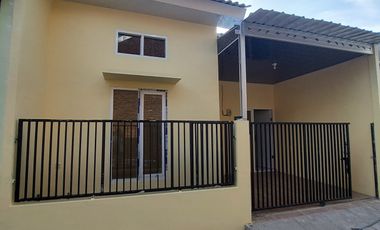 Taman Sidoarjo | Rumah Baru 57 m² Wage Aloha Bangah Pepelegi Surabaya
