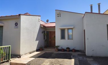 Casa en Venta en Villa Lomas Huasi
