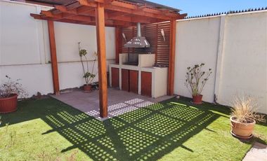 Casa en Venta en Villa Lomas Huasi