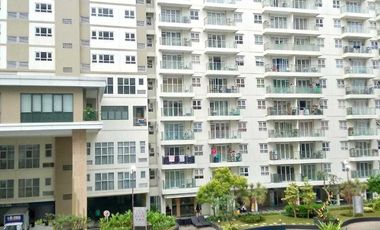 Apart 1 Kamar Tidur View Kolam Renang