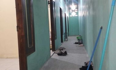 DIJUAL  KOST UMS 10 KT