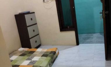 DIJUAL  KOST UMS 10 KT