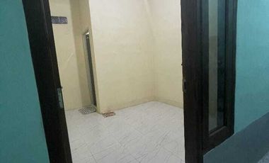 DIJUAL  KOST UMS 10 KT