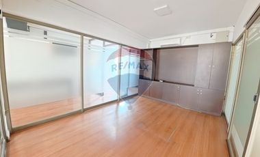 Amplia Oficina de 110m2 en Santiago
