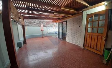 Linda Casa Psje Lo Matta - Vitacura