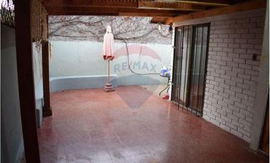 Linda Casa Psje Lo Matta - Vitacura