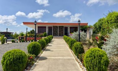 VENTA de CASAS en PEREIRA