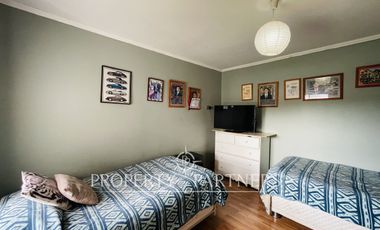 Santa Cruz, Amplia Casa en Barreales