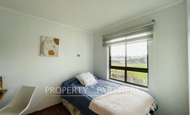 Santa Cruz, Amplia Casa en Barreales