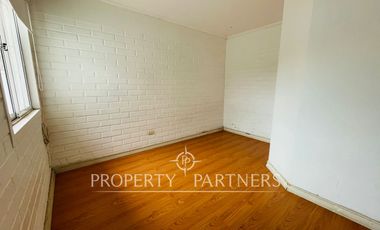 Santa Cruz, Casa en Barrio Residencial