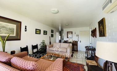 Santa Cruz, Casa en Barrio Residencial