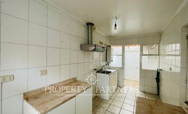 Santa Cruz, Casa en Barrio Residencial