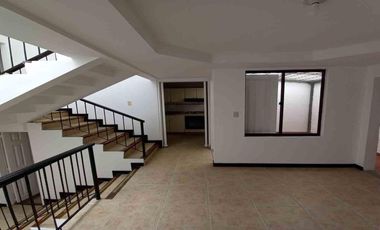 CASA COMERCIAL EN ARRIENDO EN ALTA SUIZA /MANIZALES