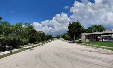 Lote en Mistika, Zona Country, frente a cancha de pádel