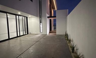 CASA EN PRE-VENTA  EN ROSAMAR