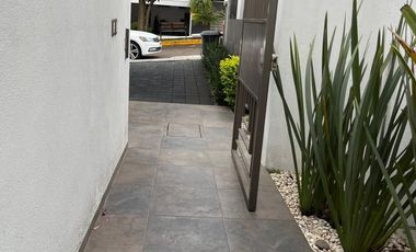 *Casa en RENTA en Fracc. Lomas de la Américas Sur en Morelia.