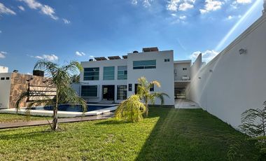 QUINTA EN VENTA EN PORTAL DEL NORTE 4to SECTOR