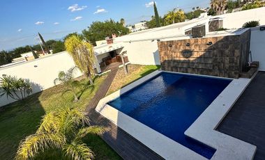 QUINTA EN VENTA EN PORTAL DEL NORTE 4to SECTOR