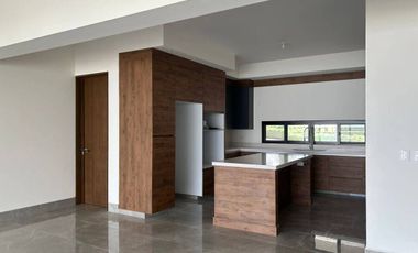 CASA EN RENTA BOSQUES DE LAS MISIONES, CARRETERA NACIONAL.